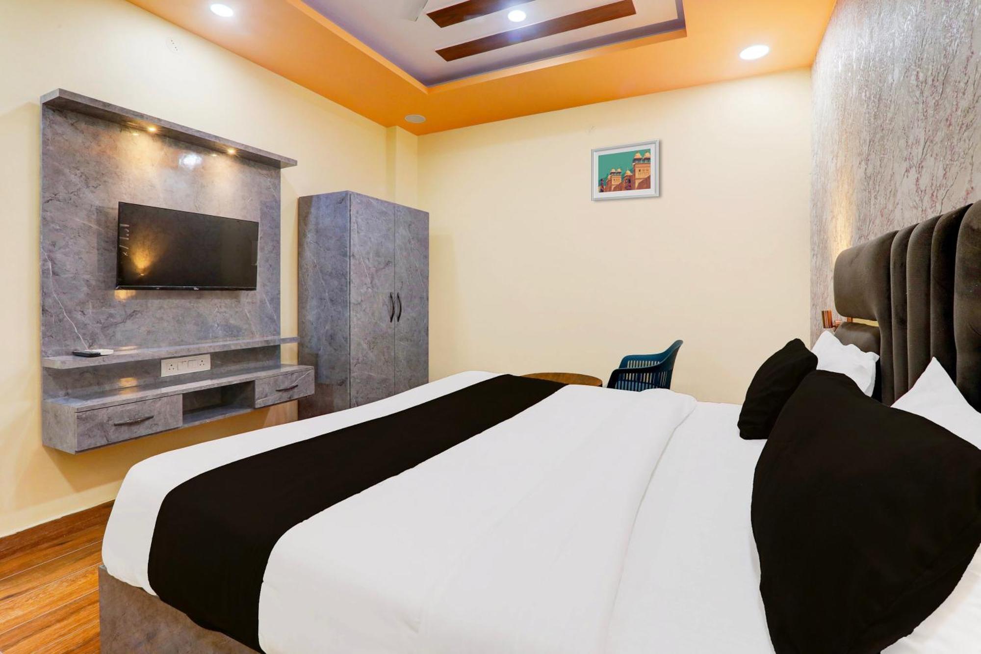 Super Hotel O Raas Plaza Kanpur Luaran gambar